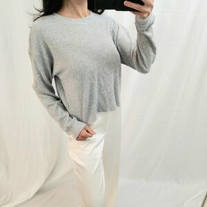 Aritzia Light Gray Crew Neck Sweater